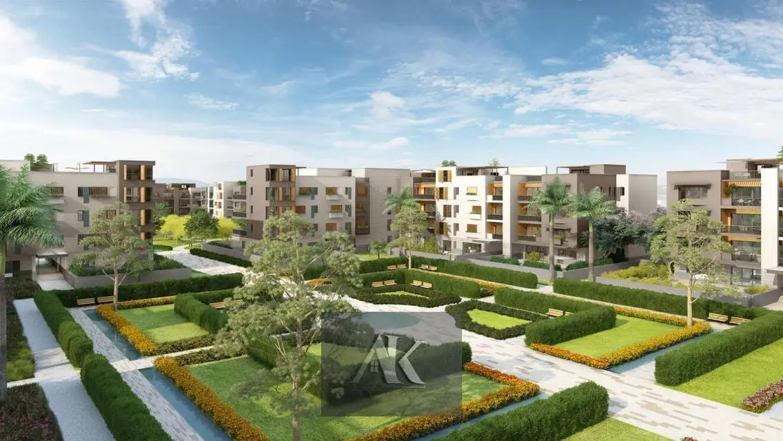 Luxury Apartment Overlooking Lakes with All Amenities