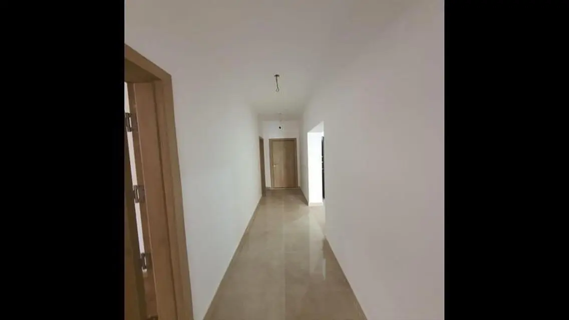 Luxury Apartment for Sale with Lake View