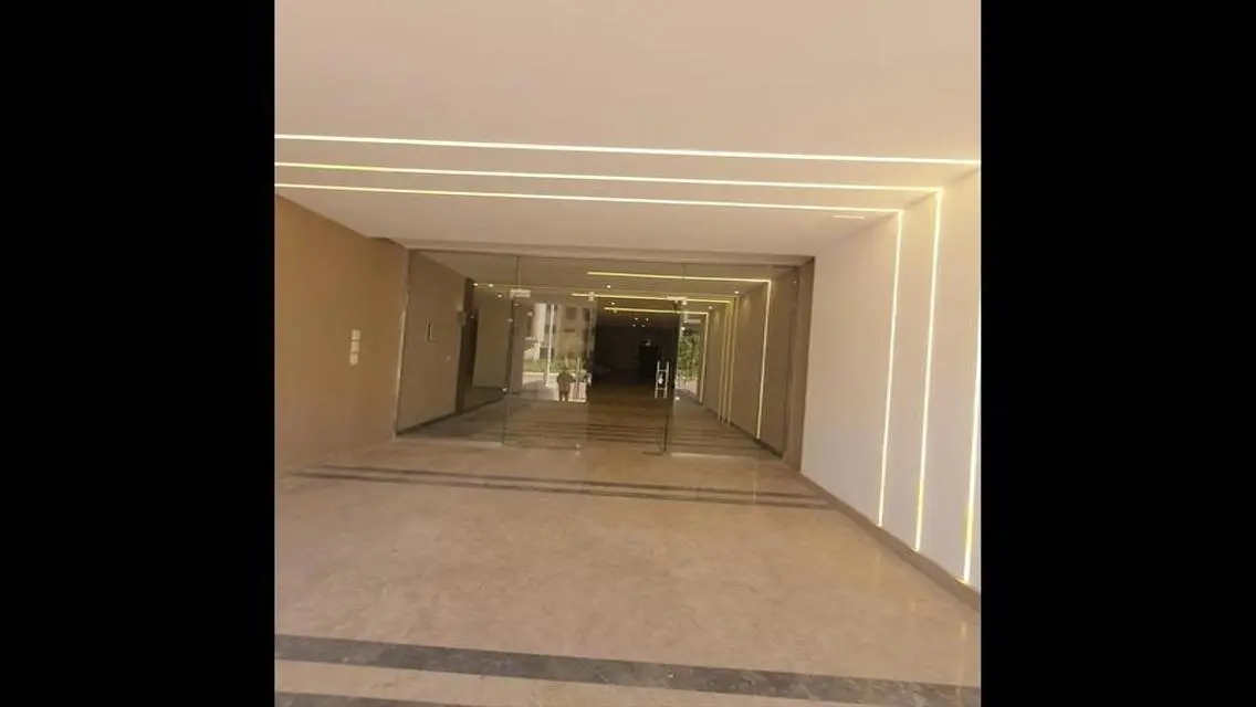 Luxury Apartment for Sale with Lake View