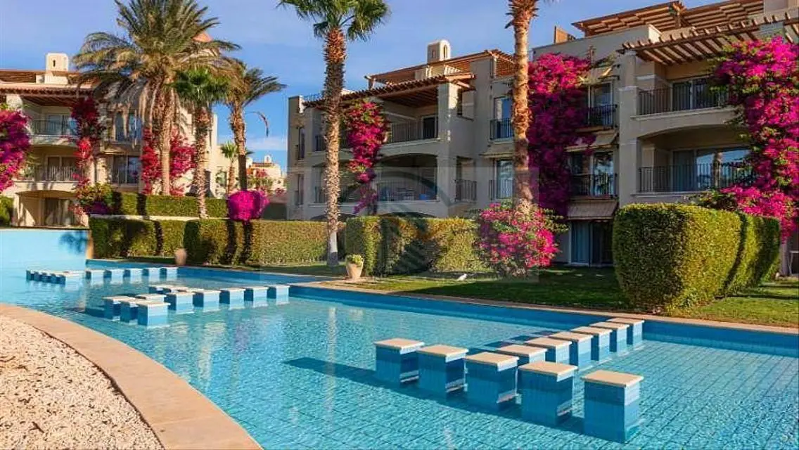 Stunning Studio in Prime Location Overlooking Clubhouse