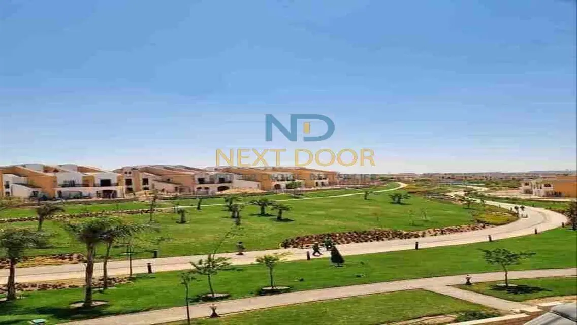 Luxury Villa with Private Garden and Maid Room