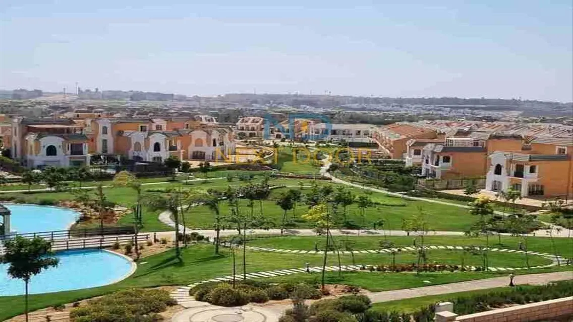 Luxury Villa with Private Garden and Maid Room