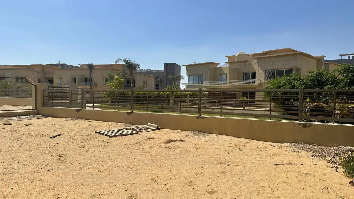 Luxury Apartment for Sale with Private Garden in Prime Location