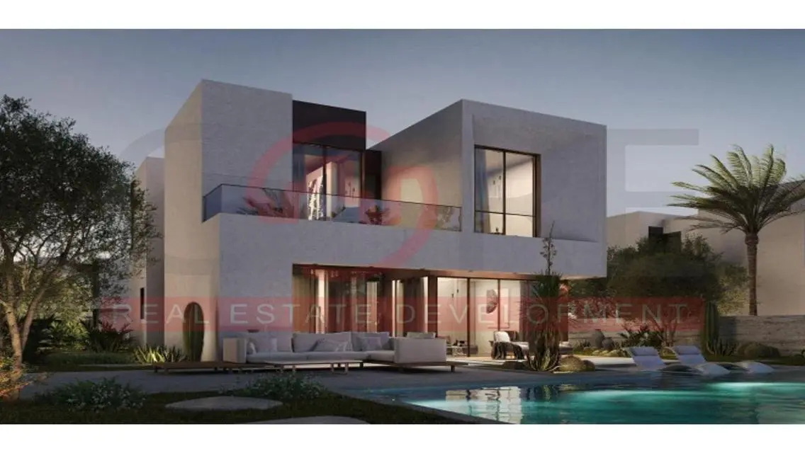Luxury Apartment in Solana West