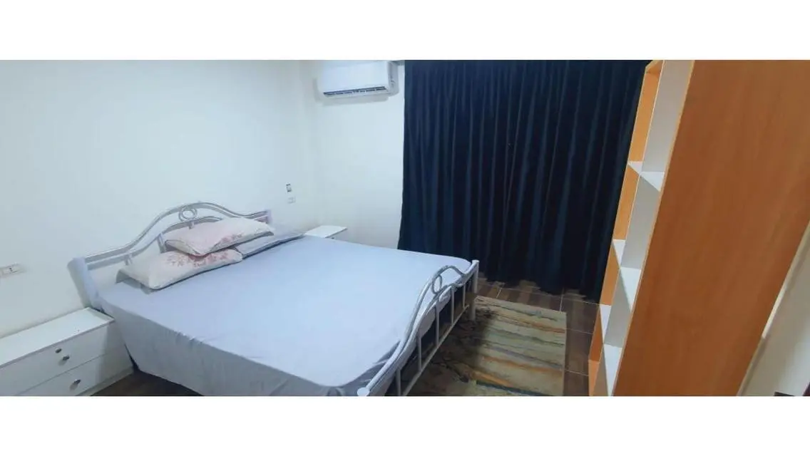 عقار فاخر للبيع في 69-B7