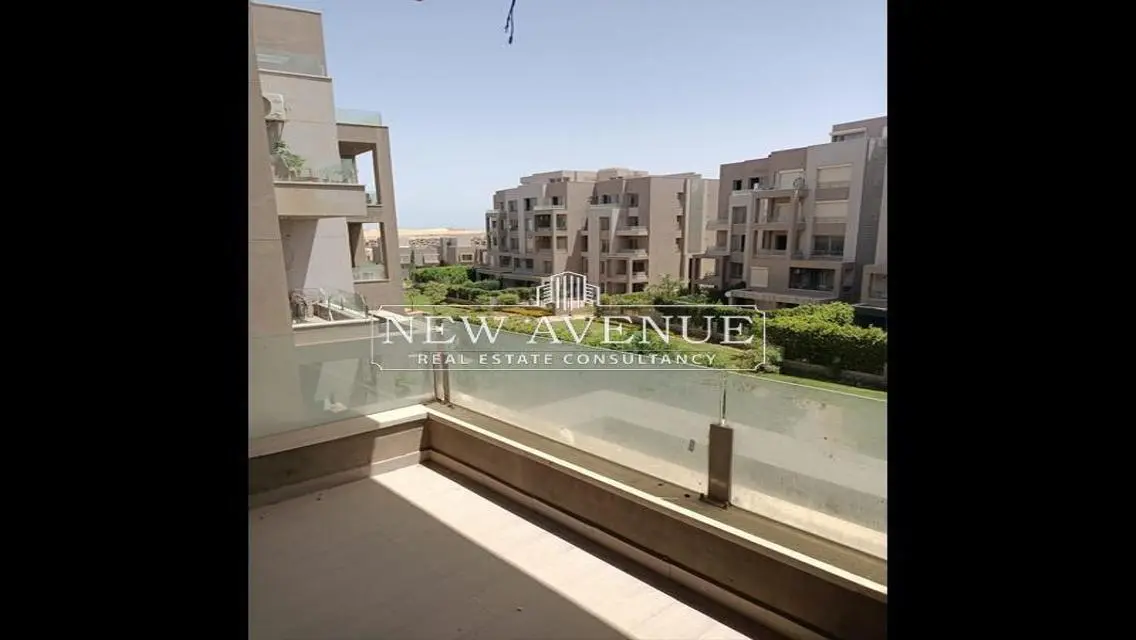 Luxury Apartment with Private Garden in Prime Location