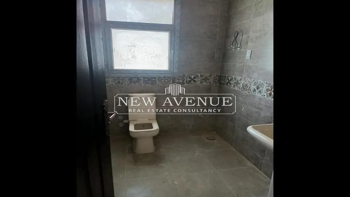 Luxury Apartment with Private Garden in Prime Location