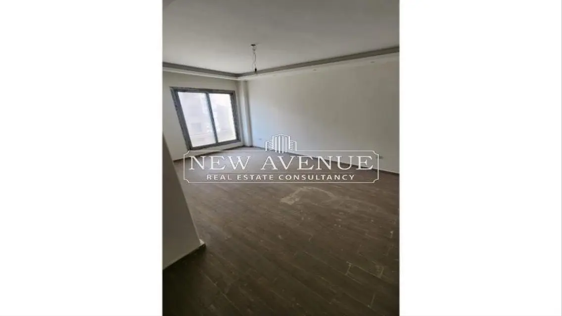 Luxury Apartment with Private Garden in Prime Location