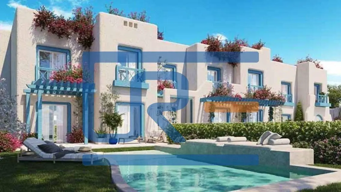 Luxury Villa for Sale with Garden and Shared Pool