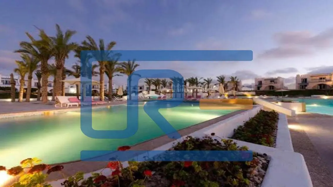 Luxury Villa for Sale with Garden and Shared Pool