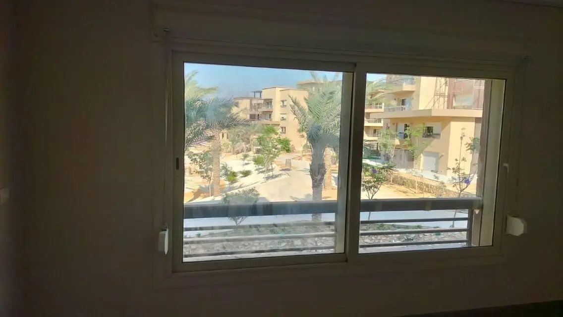 شقة ممتازة في مدينة.new-giza بسعر مذهل
