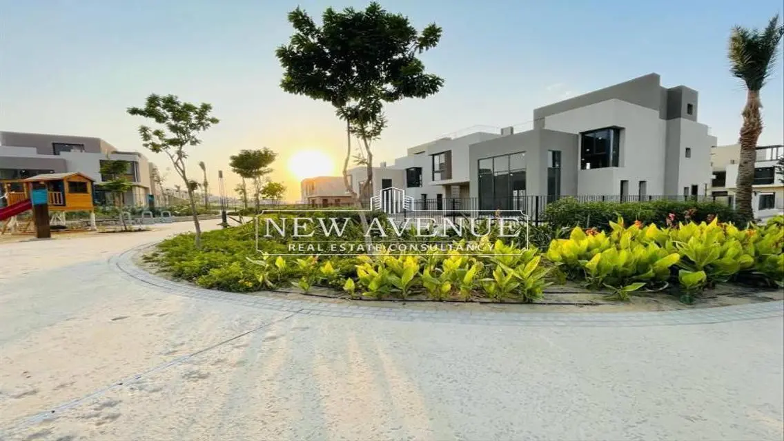 Luxury Apartment in Camellia