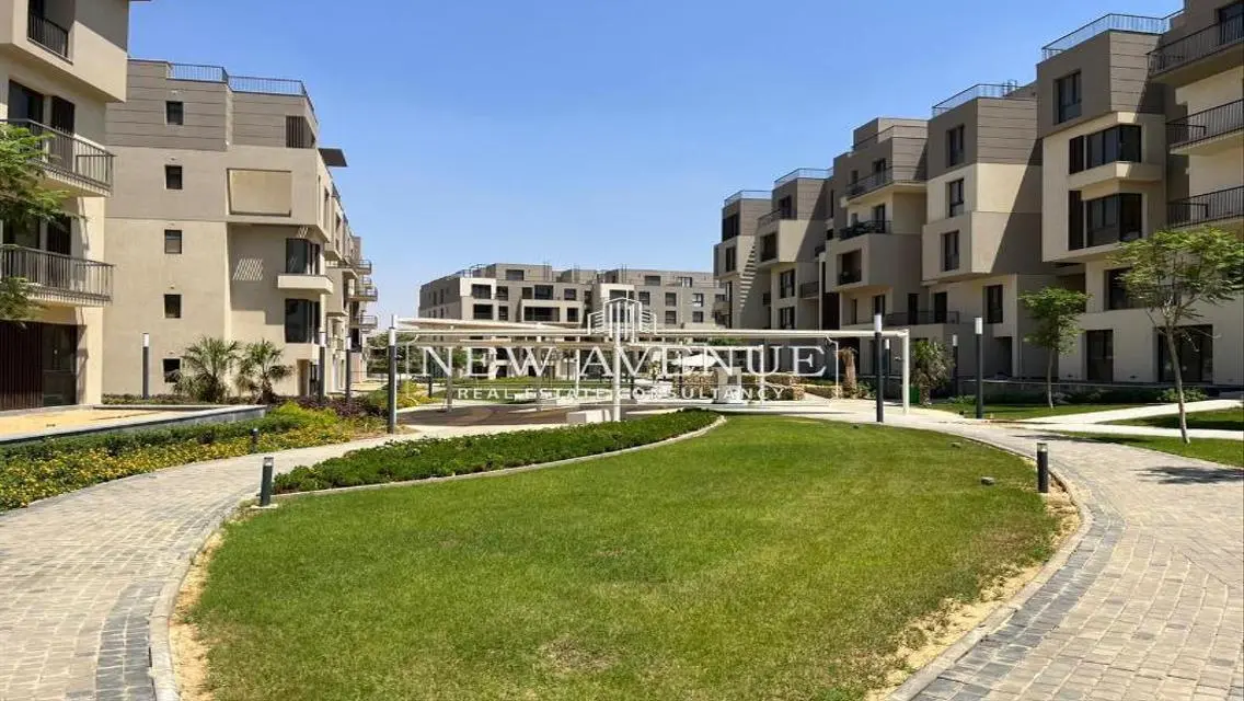 Luxury Apartment in Camellia