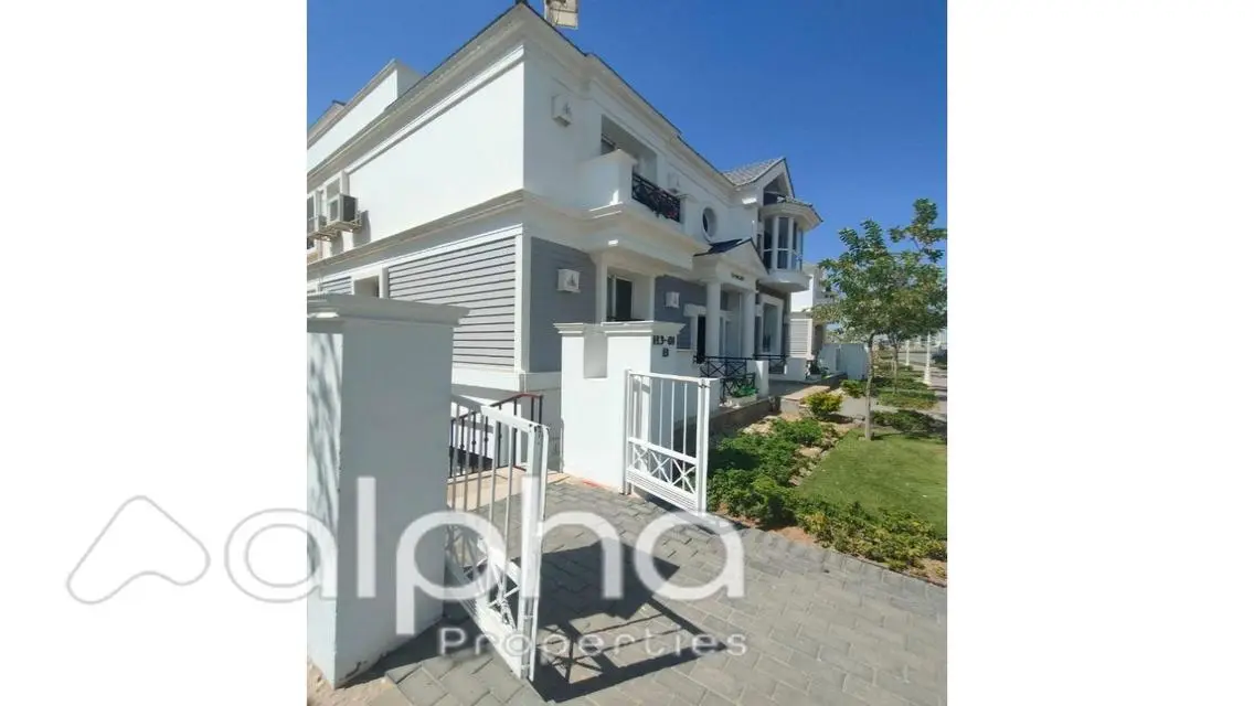 Luxury Villa for Sale in a Prime Location