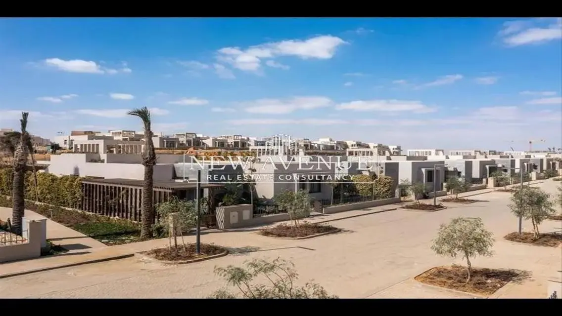 Luxury 3-Bedroom Apartment with Balcony and Stunning View