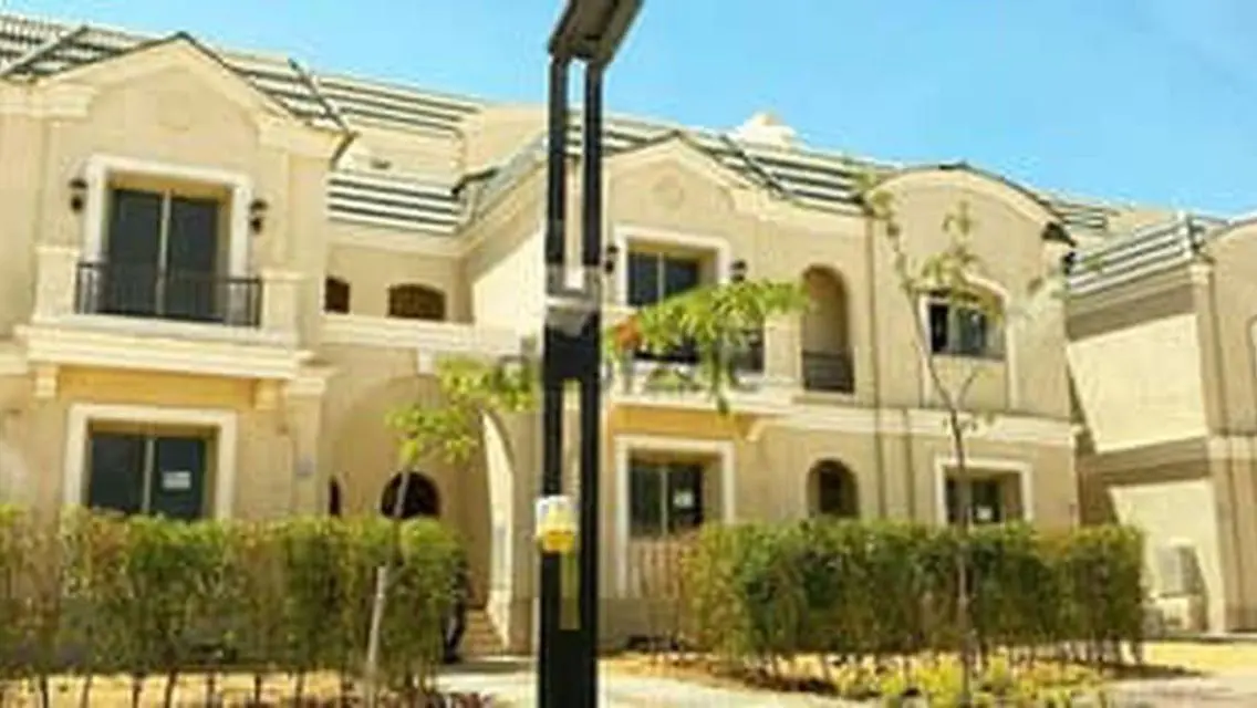 عقار مميز بحراسة أمنية وموقف مغطى