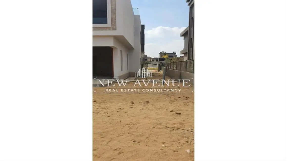 Luxury Apartment with Premium Amenities in a Prime Location
