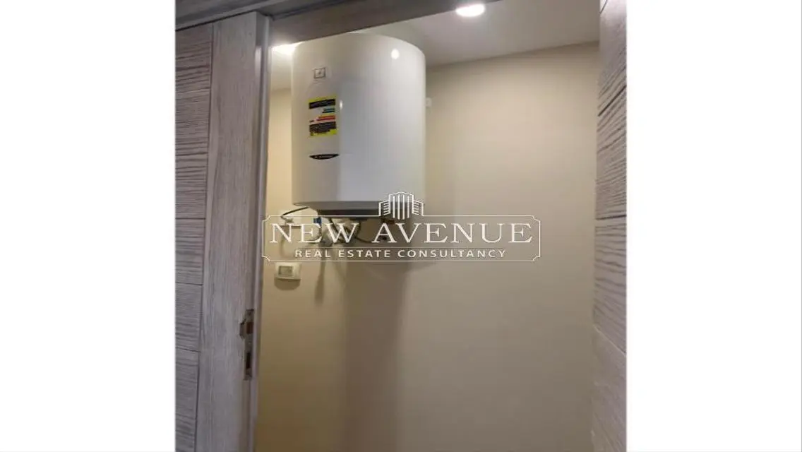 Luxurious Apartment with Spacious Layout in the Heart of the City!