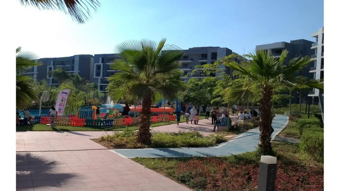 Luxury Villas for Sale in Sun Capital Compound, October