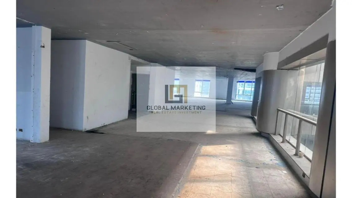 Luxurious 1500 sqm Apartment for Rent