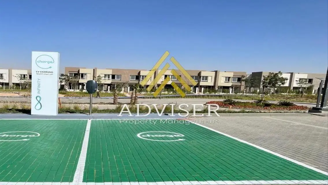 Luxurious Palace with Stunning Views and Exceptional Amenities