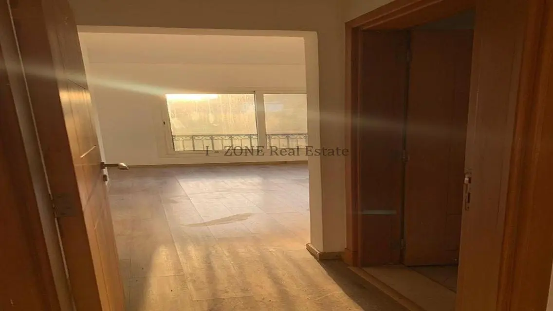 Luxury Apartment in I-Zone at an Attractive Price