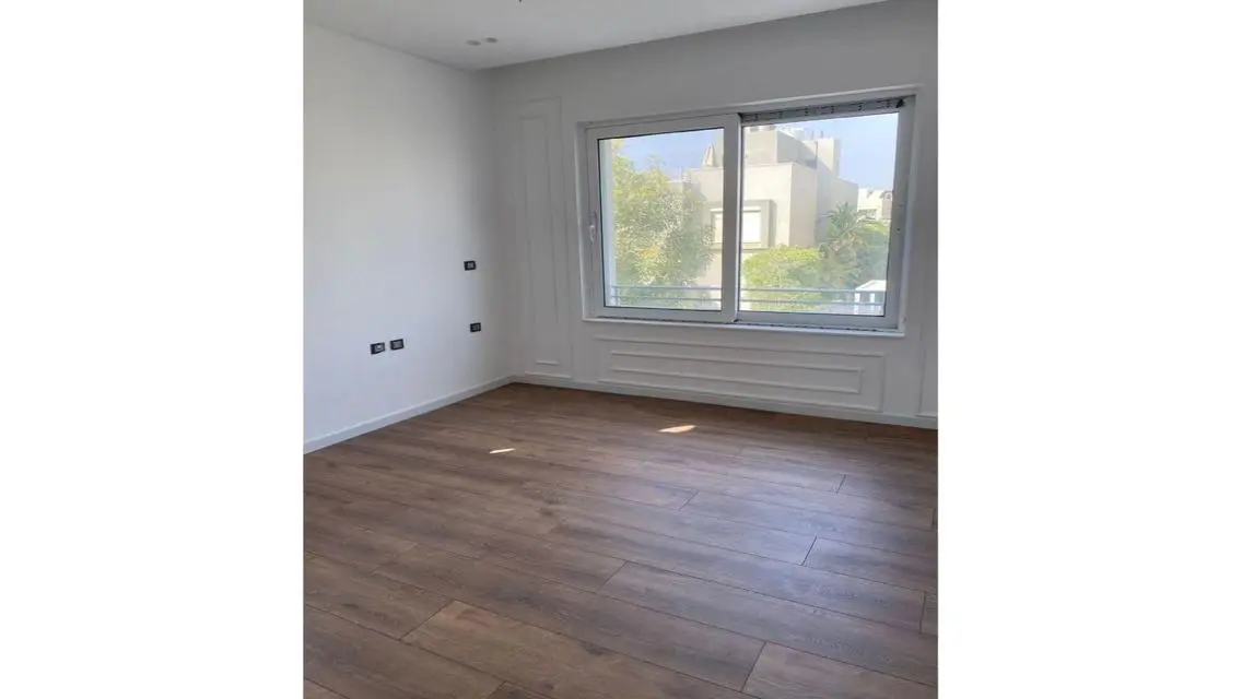 Luxury Apartment for Sale in PK2