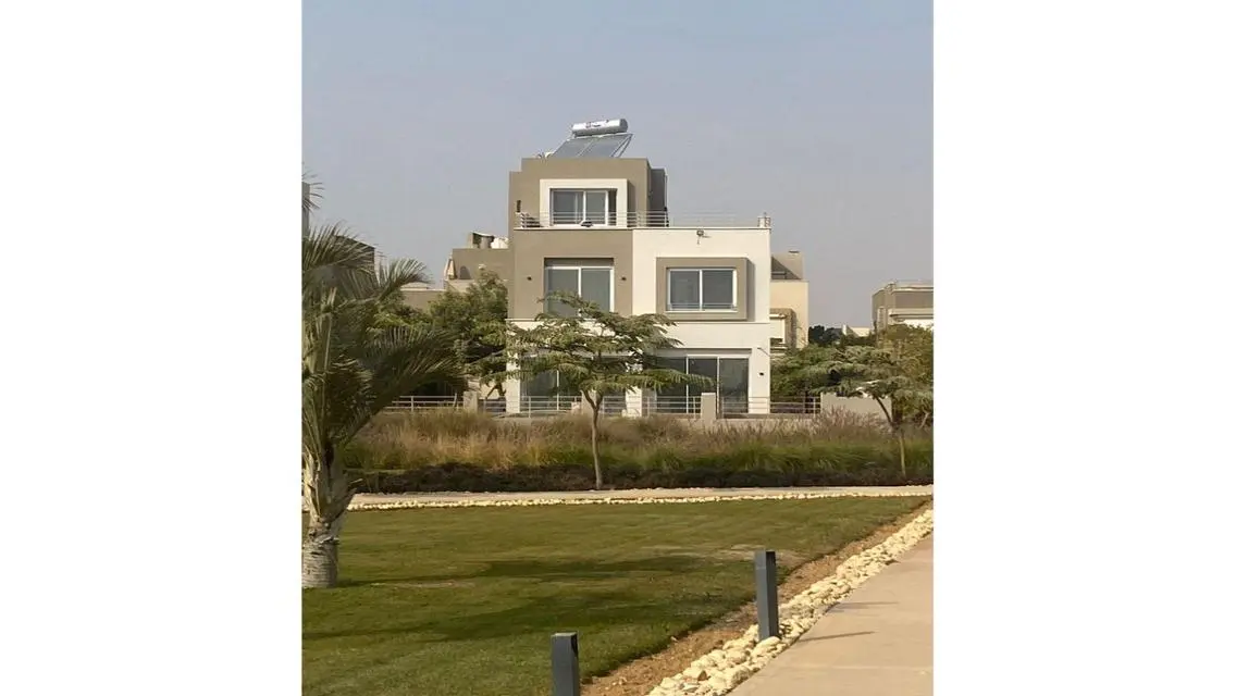 Luxury Apartment for Sale in PK2