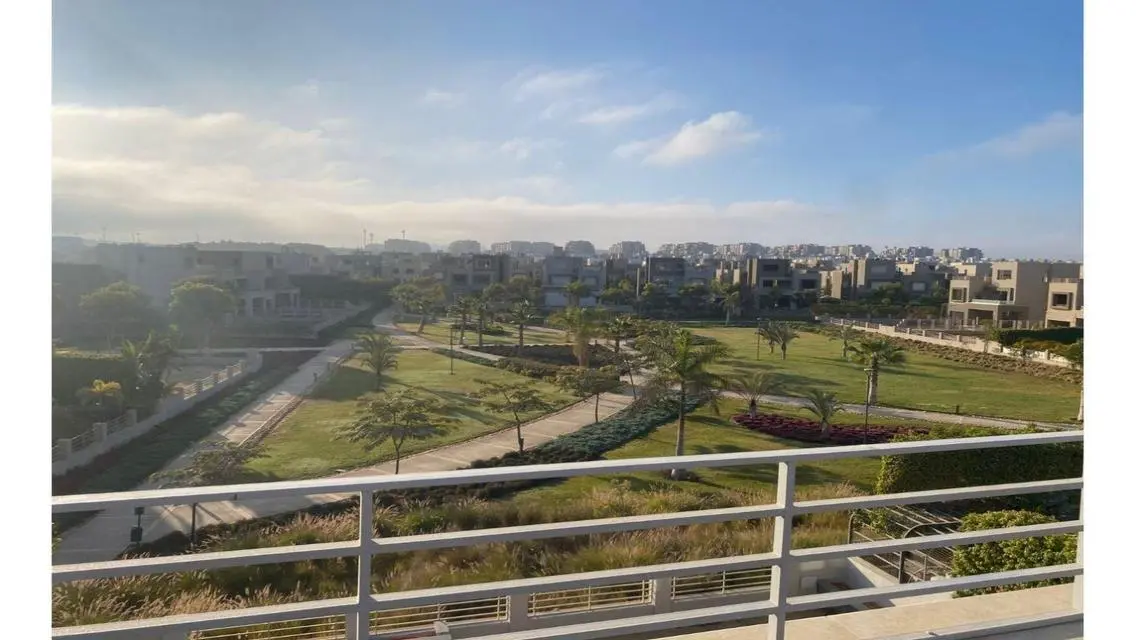 Luxury Apartment for Sale in PK2