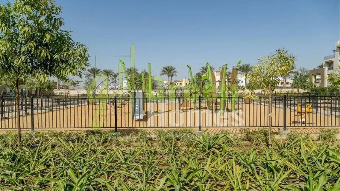 Charming Green Home in 2016