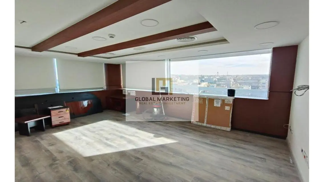 Spacious 1100 sqm Apartment for Sale