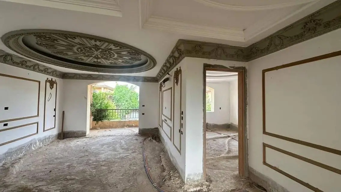 Luxury Villa for Sale with Spacious Features