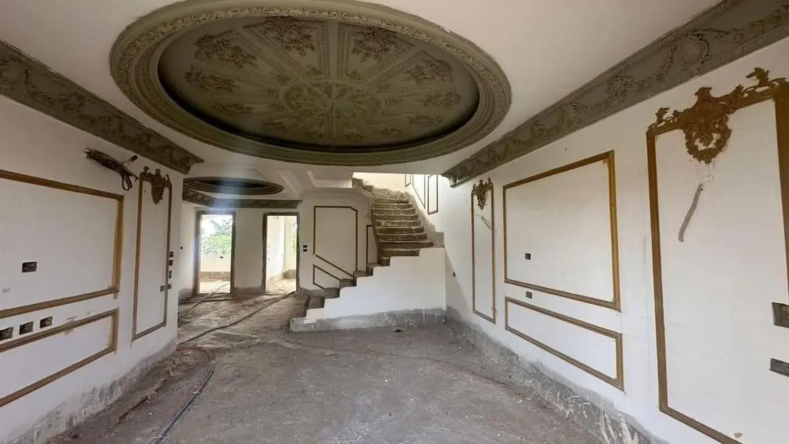 Luxury Villa for Sale with Spacious Features
