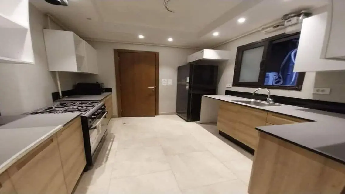 Luxury Villa for Sale with 180 sqm in Prestigious Area