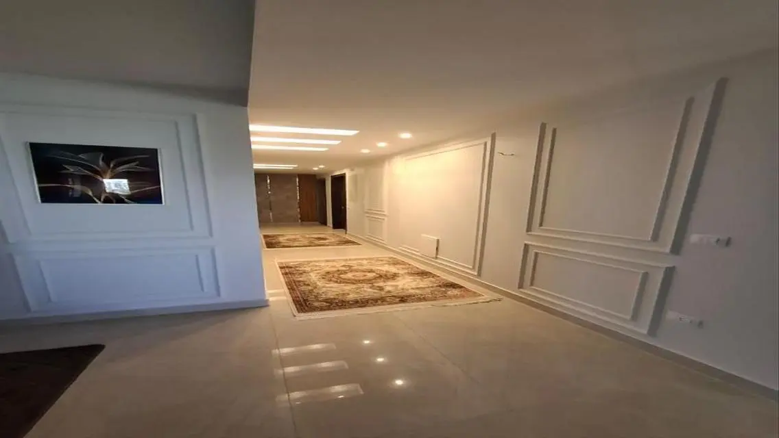 شقة فاخرة بتصميم عصري مع إطلالة رائعة