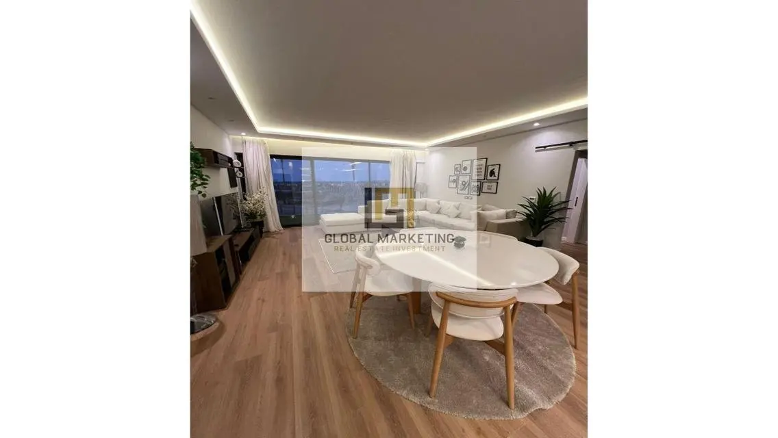 Luxury 290 sqm Apartment in Compound Sodic, East New Cairo