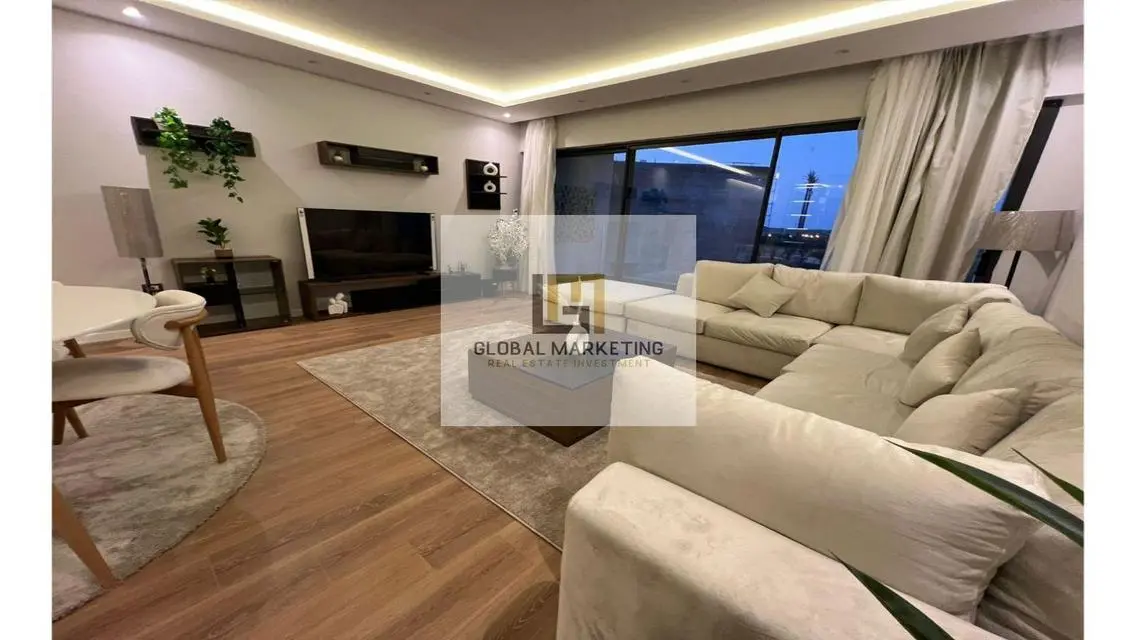 Luxury 290 sqm Apartment in Compound Sodic, East New Cairo