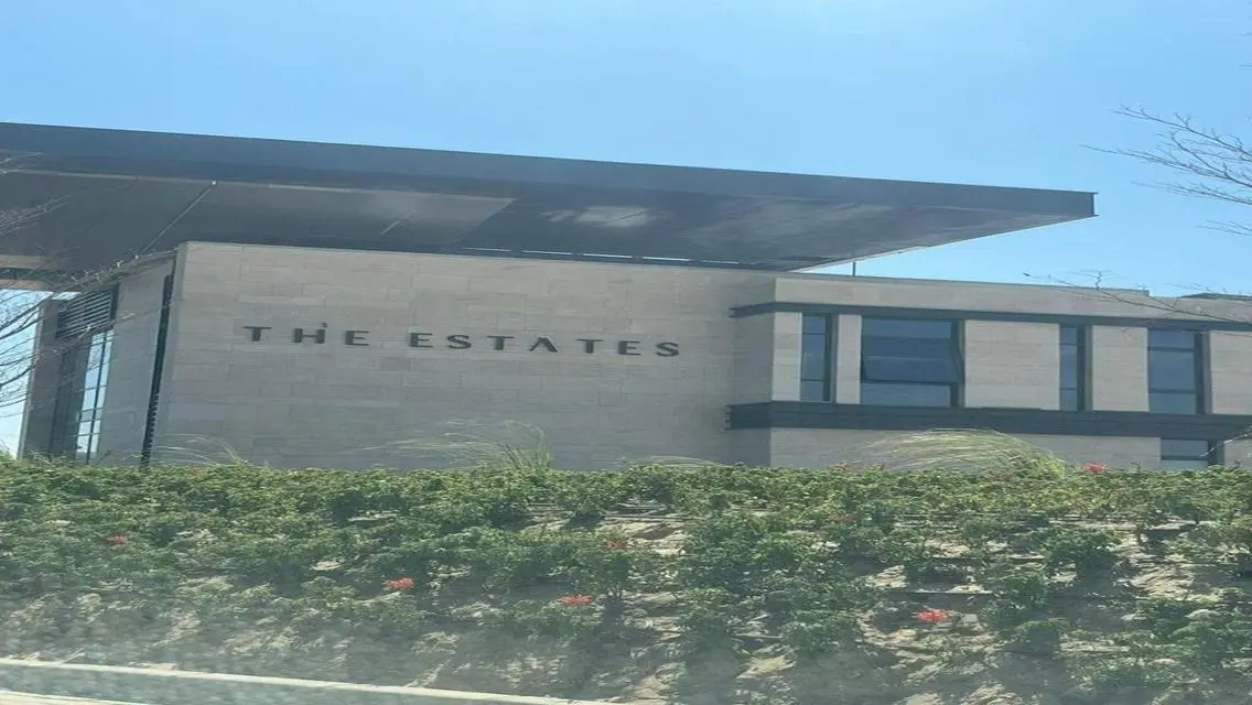 Luxury Apartment with Excellent Amenities for Sale