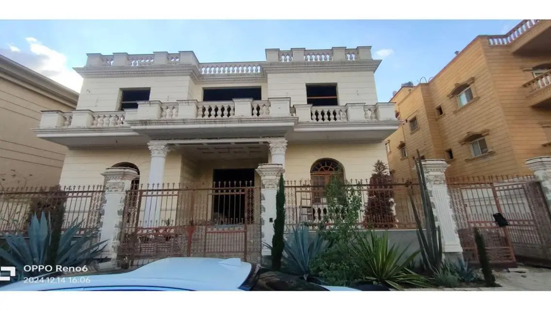 Luxury House for 36 Million
