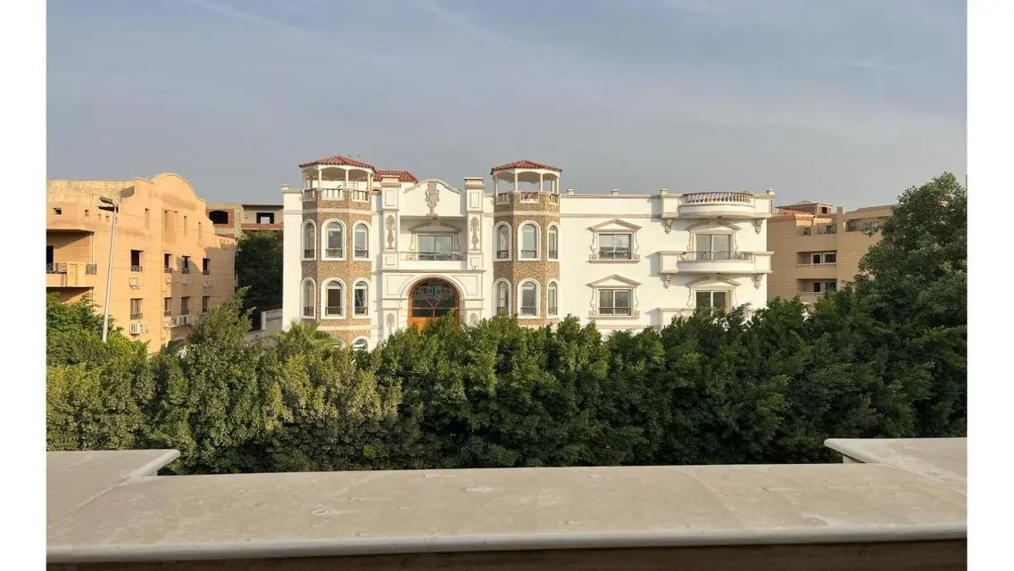 Luxury House for 36 Million