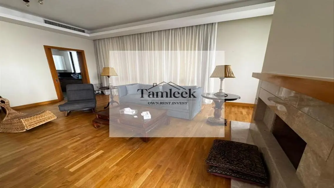 Luxurious Apartment with Stunning View in City Center