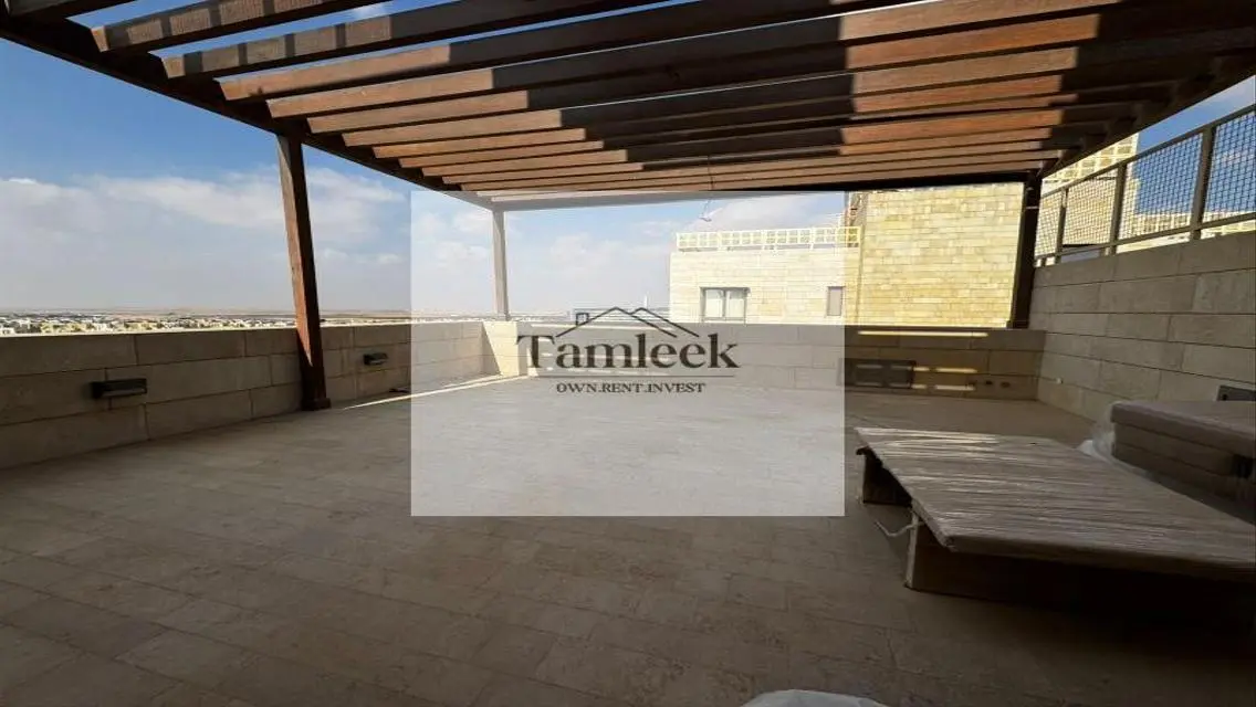 Luxurious Apartment with Stunning View in City Center