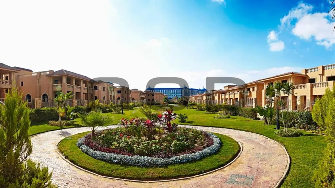 Luxury Apartment in Downtown Mall