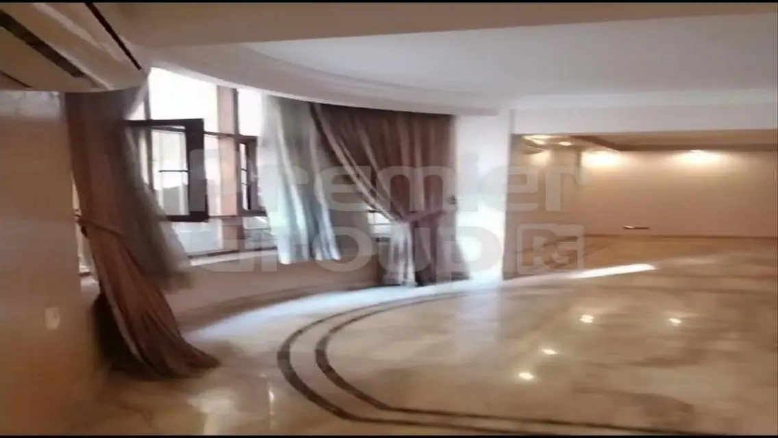 شقة مميزة للايجار في وسط المدينة