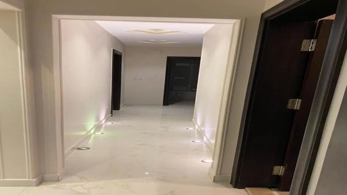 Luxury 3-Bedroom Apartment with Shared Pool in the Heart