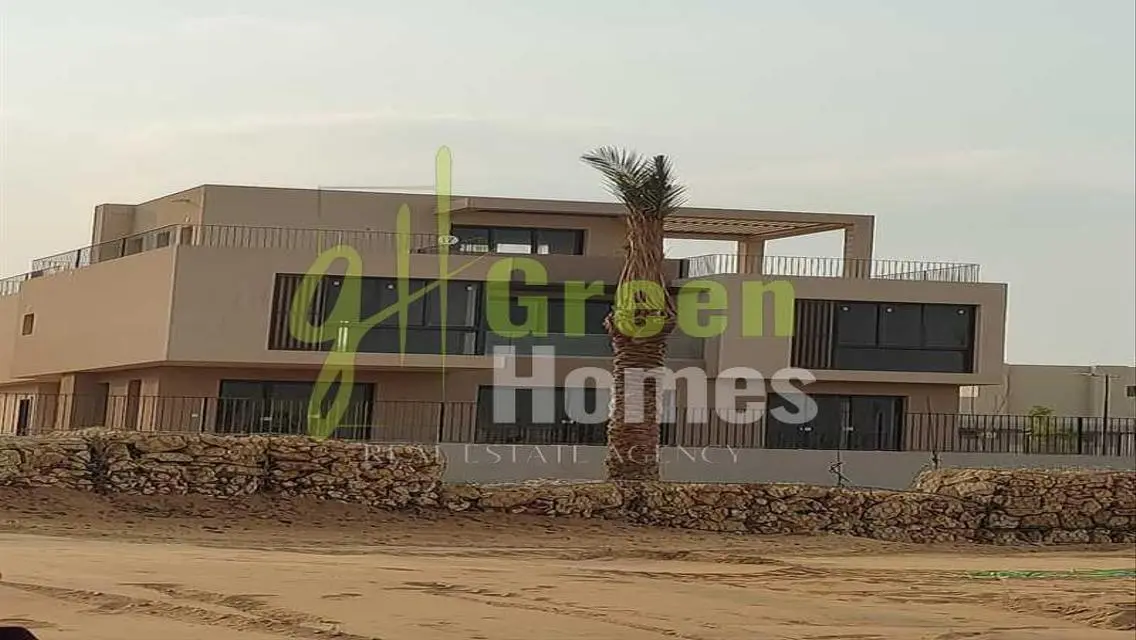 Modern Green Home with 340 sqm Space