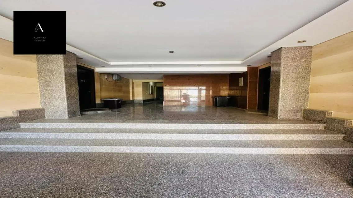 شقة راقية للبيع في JW Marriott