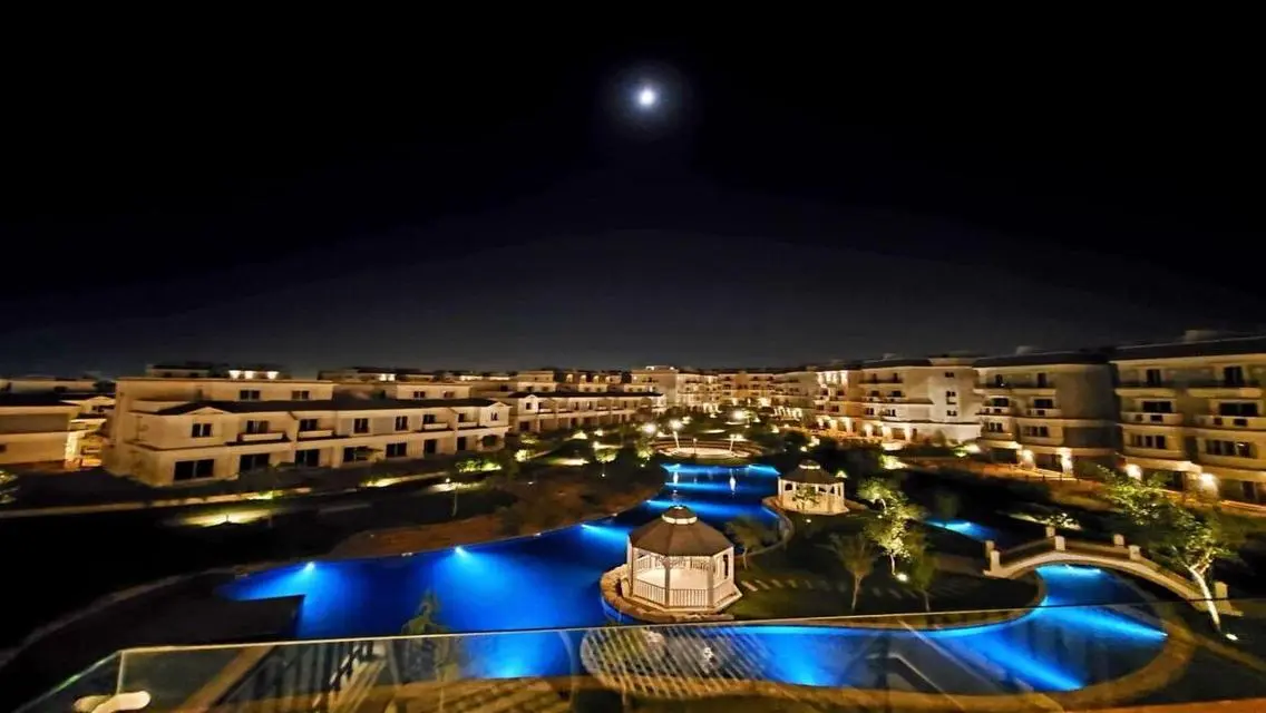 Luxurious Apartment with Ideal Features in a Prime Location