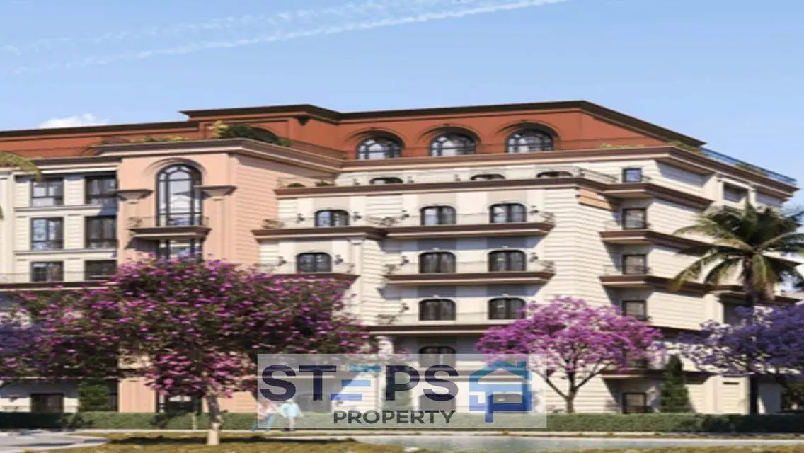 Luxury Villa in West Clay Compound