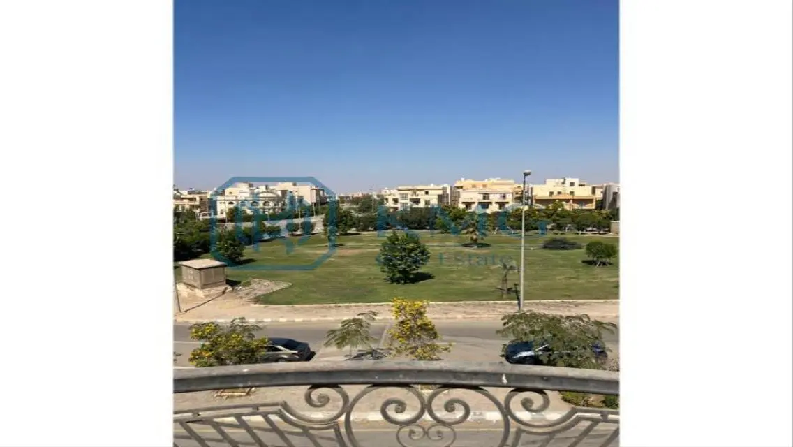 شقة فاخرة بمساحة واسعة